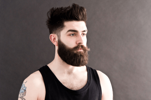 Barba volumosa
