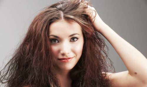 diminuir e reduzir o volume dos cabelos