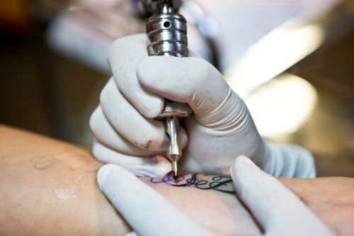 tatuagem inflamada como tratar